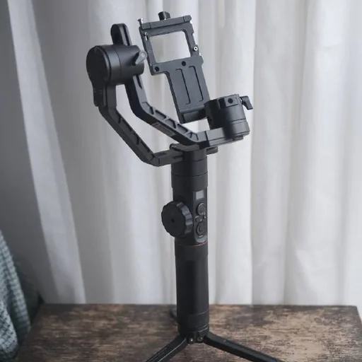 Zhiyun Crane 2 стабилизатор, объектив Samyang Fisheye 8 мм