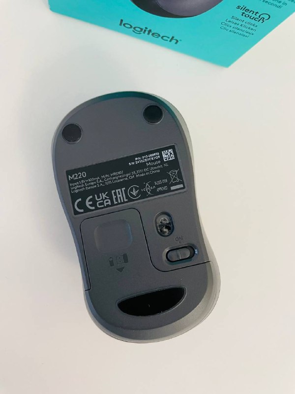 Беспроводная мышь Logitech M220 3