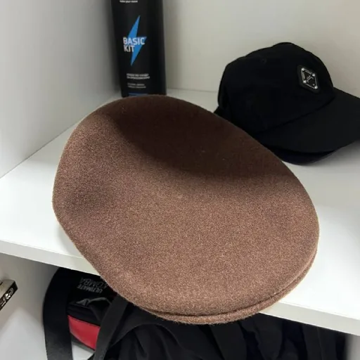 Кепка Kangol