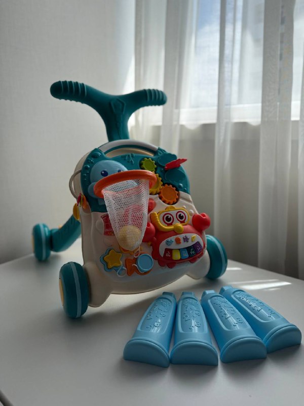 Ходунки-каталка Caretero Spark, детская тележка, игровой трек с машинками