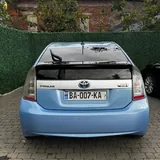 Toyota Prius Plug-in Hybrid 2012 3