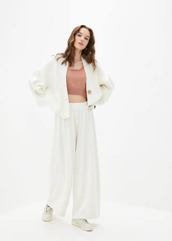 Кардиган белый, Кофта Reserved, Джинсы Mango, Женская рубашка Waikiki 2