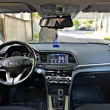 Hyundai Elantra 2019 2