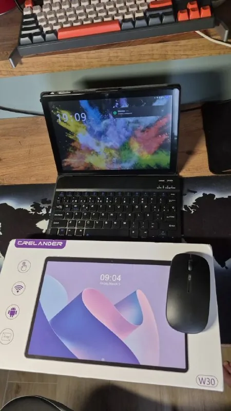 Планшет Crelander W30