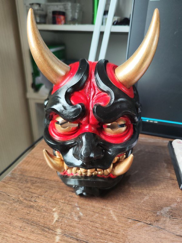 Маска для хеллоуина 8-12 лет