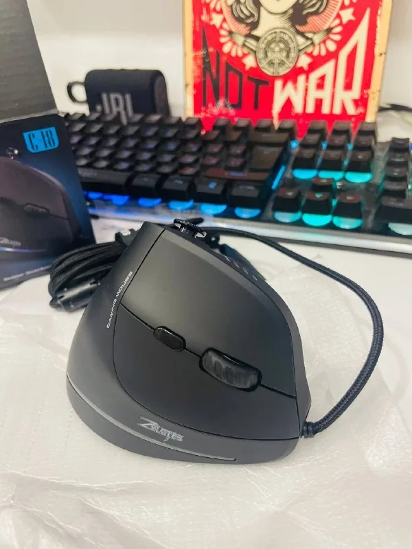 Вертикальная игровая мышь ZELOTES C-18 6