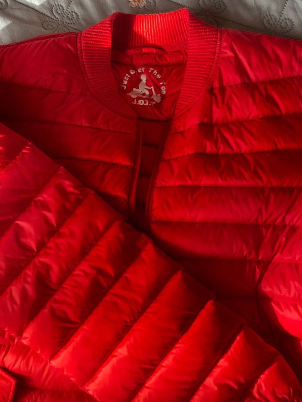 Красная мужская куртка JOTT новая 2