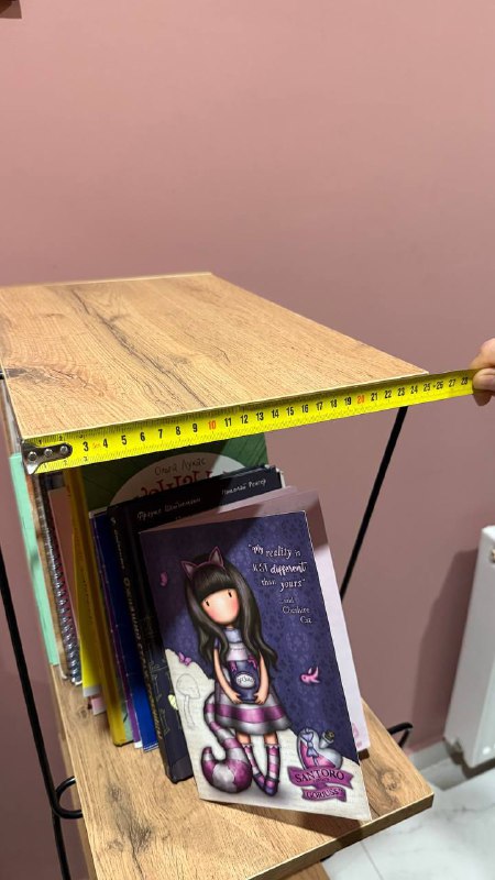 Обогреватель, книжная полка, зеркало IKEA 4