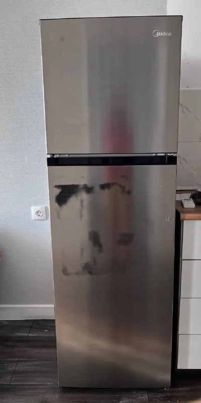 Холодильник Midea 1