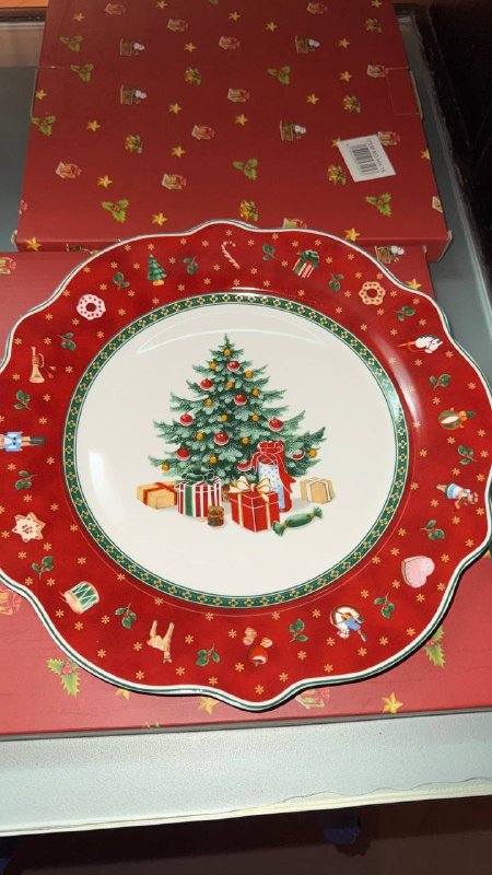 Новогодние тарелки салатные, большие 2