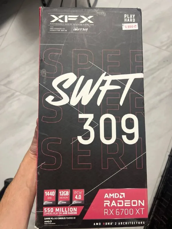 Видеокарта AMD Radeon RX 6700 XT