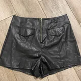 Кожаные шорты, 3XL 1