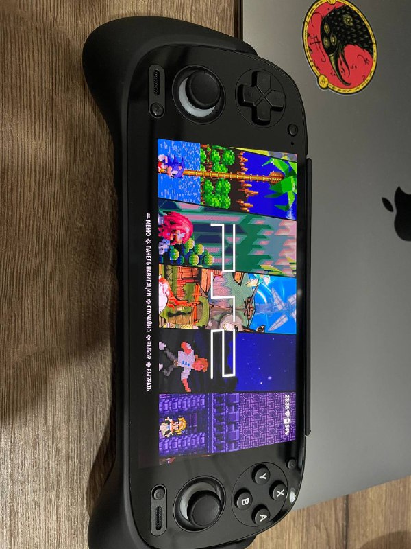 Retroid Pocket 5 игровая консоль с аксессуарами 3