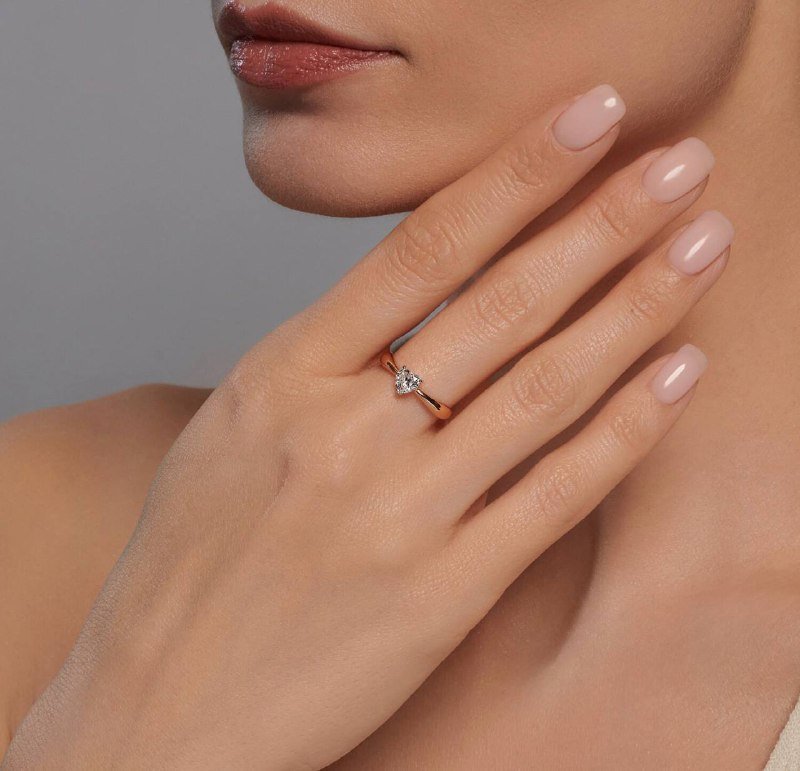 Кольцо SOKOLOV из золота с фианитом 2