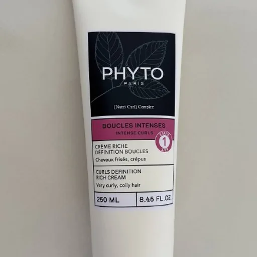 Крем-уход для кудрявых волос PHYTO