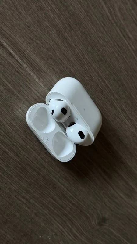 Apple AirPods 3 1