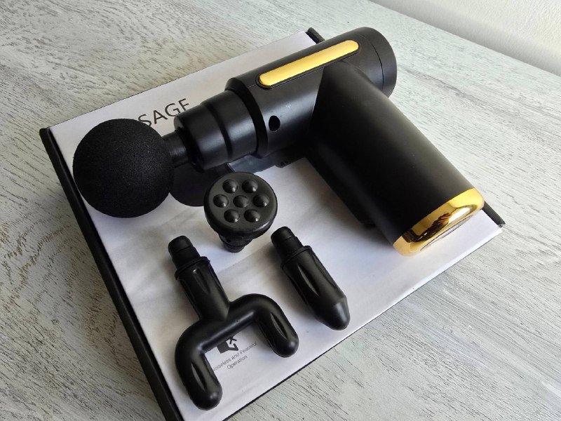 Перкуссионный массажёр с 4 насадками