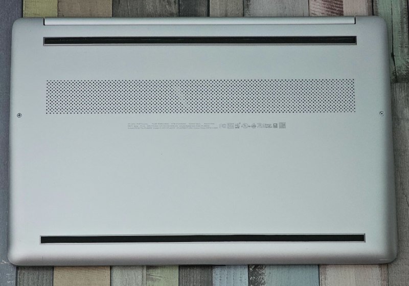 Ноутбук HP 15 2021 i5-1035G1 8GB 256GB SSD Windows 11 3