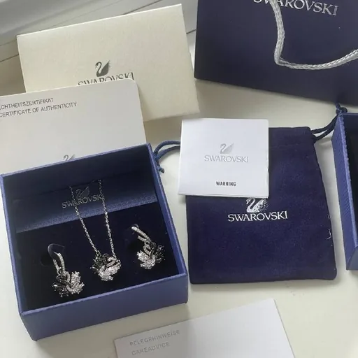 Серьги, кулон Swarovski