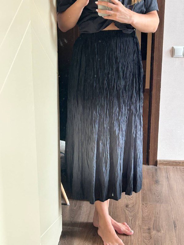 Юбка миди Uniqlo с градиентом из темного синего в серый 2