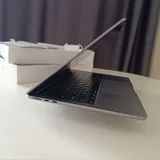 MacBook Air 13 M2 16/256 ГБ 4