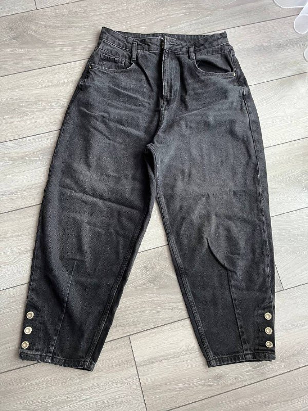 Черные женские джинсы Zara