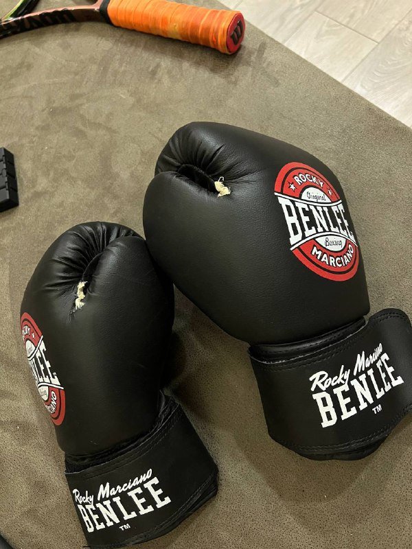 Боксерские перчатки 14 oz