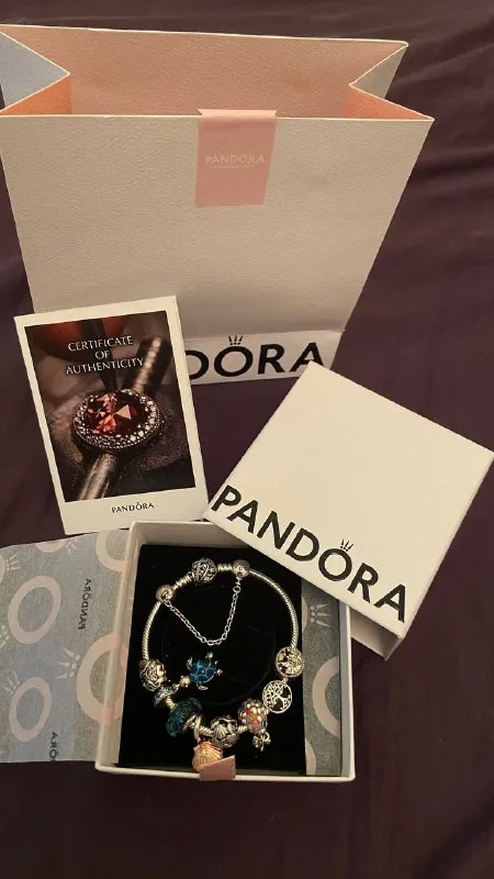 Браслет Pandora с шармами 19 размера 1