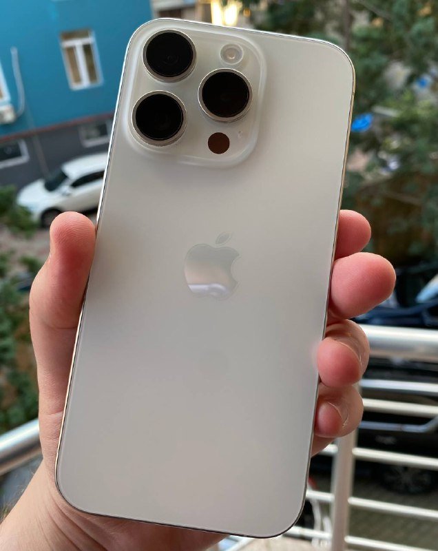 iPhone 15 Pro 128 ГБ White Titanium 2