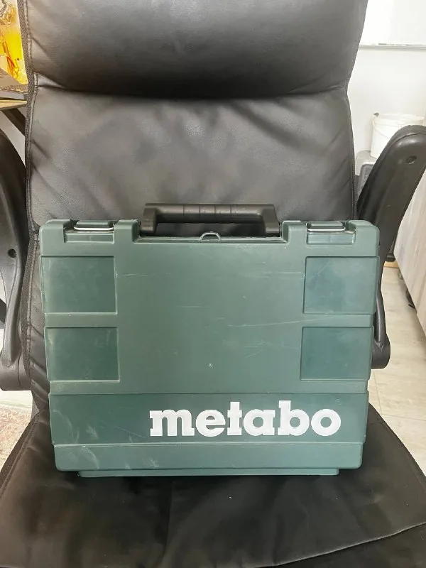 Аккумуляторный дрель-шуруповерт Metabo POWERMAXX BS 10.8V 1