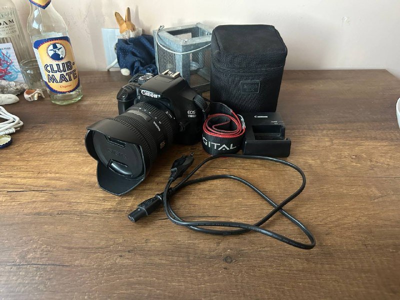 canon 1100d, сигма объектив 10-20мм, кит объектив, зарядка, провод