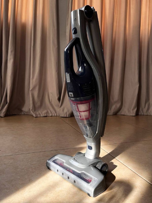 Пылесос Black + Decker 18V