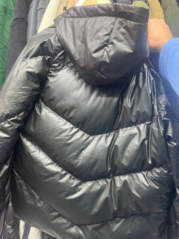 Термохромная куртка-пуховик хамелеон 2