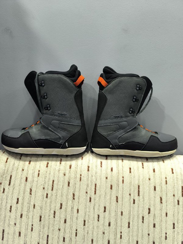 борд с креплениями, ботинки для сноуборда 6