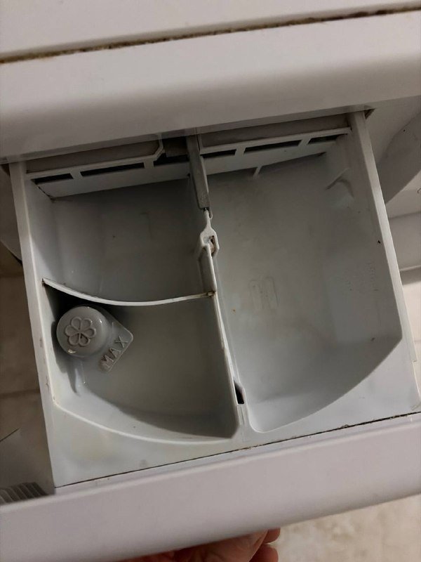 Стиральная машинка Whirlpool 1