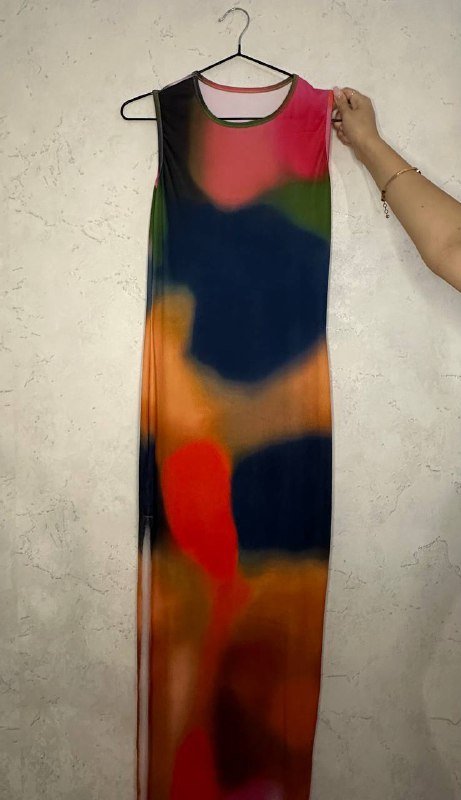 Ресницы, пинцеты, платье, стол, лоферы, проектор, куртки для собаки, дрон 4