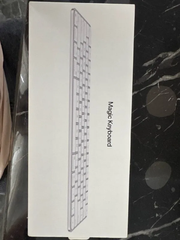 Беспроводная клавиатура Apple Magic Keyboard 1