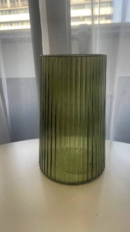 Очки, сумка-кошелек, серая кофта, джинсовая куртка 5