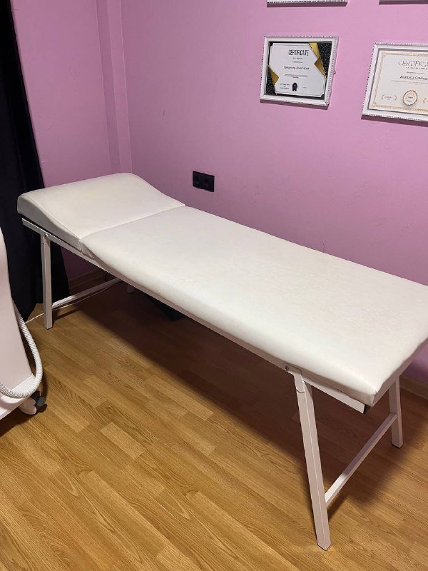 Кушетка массажная медицинская 2