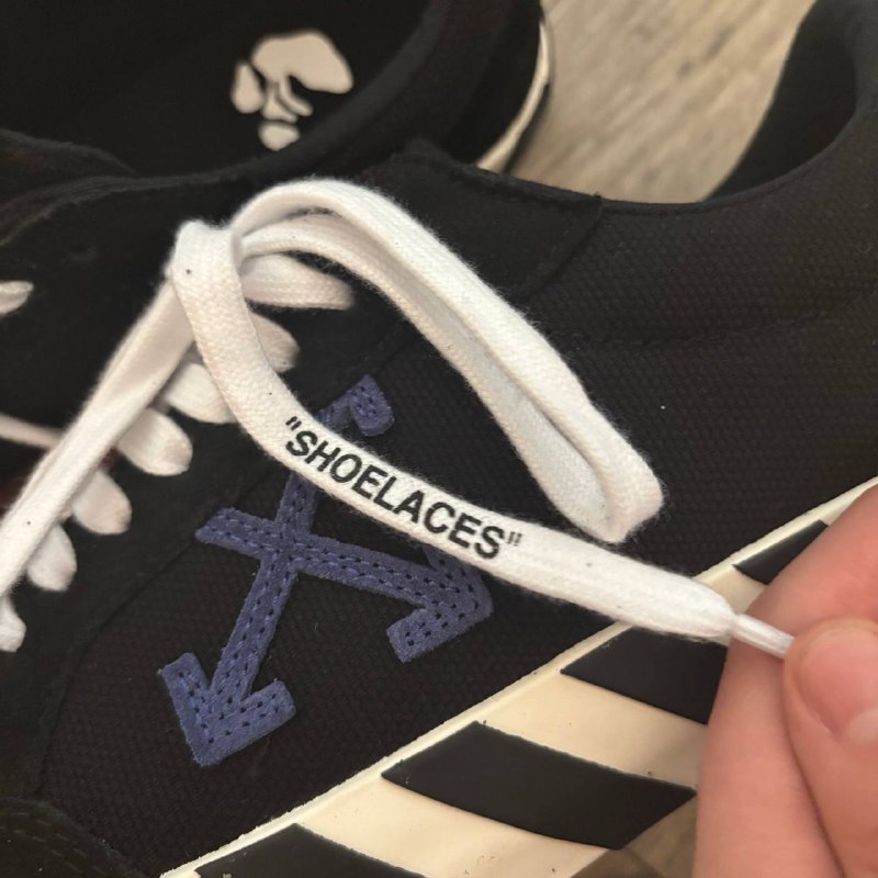 Кроссовки Off-White Vulc Low размер 43 2