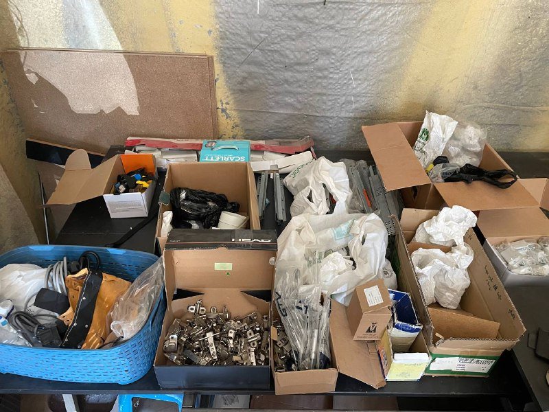 фурнитура, столы, алюминиевые профили, обогреватель, бойлер, бочка, инструменты 2