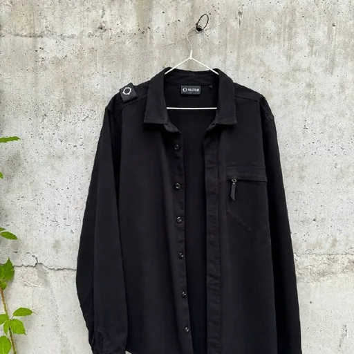 Оверсhirt Mastrum, пуловер Stone Island, сумка Cerruti 1881