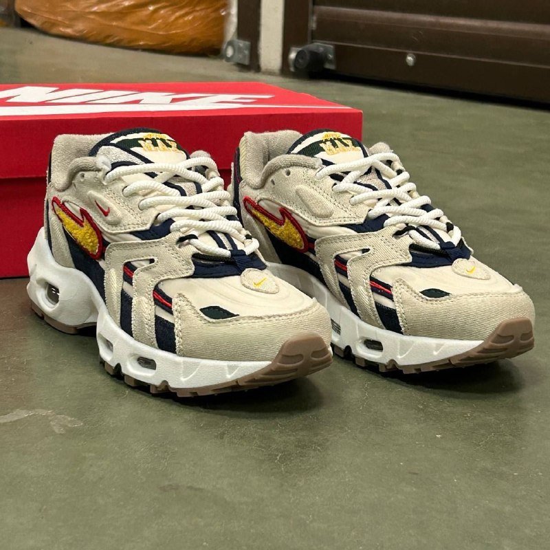 Новые кроссовки Nike Air 2