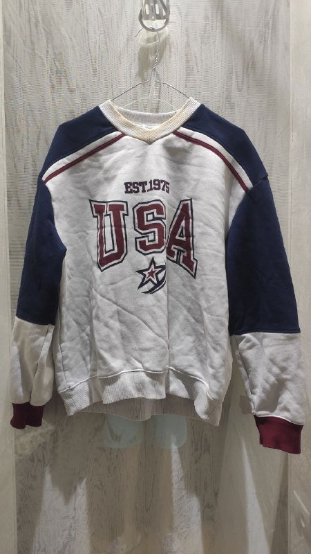 Платье ibiza, платье, свитшот zara, джинсы hm, штаны calzedonia, рубашка Bali, шорты cece, туалетная вода floral defacto, кошелек Tommy Hilfiger, футляр для очков Chanel 4