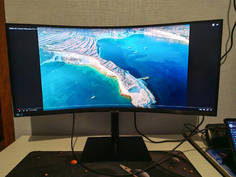 широкоформатный 4k монитор Samsung LS34C650VAIXCI 34 дюйма