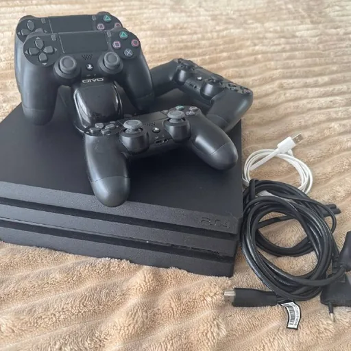 PS4 Pro, 1TB, 4 джойстика, зарядная док-станция