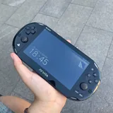 PS Vita Sony, 64GB памяти, 4 игры 2