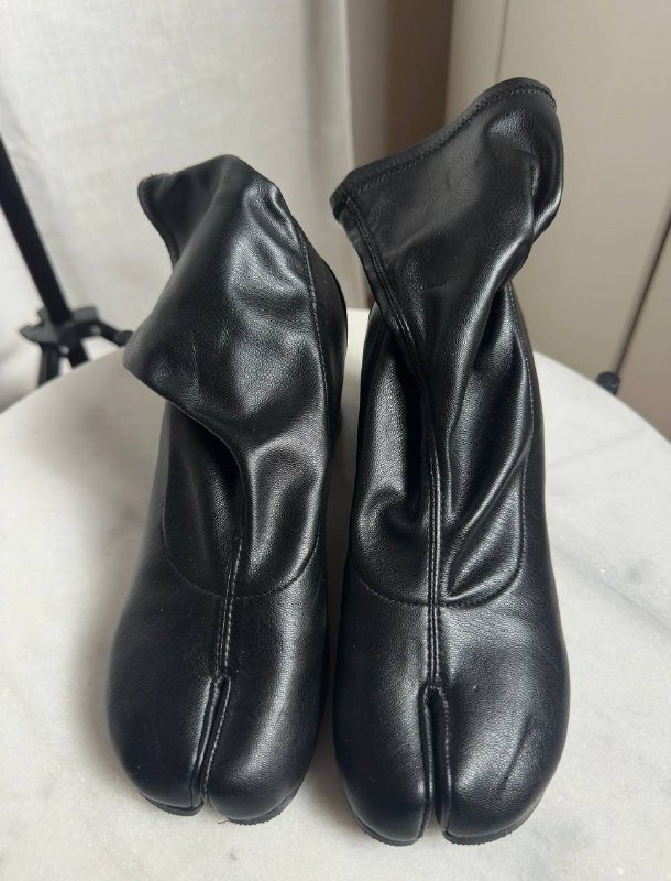 Maison Margiela Tabi Sock Ankle Boot черные размер 35 EU