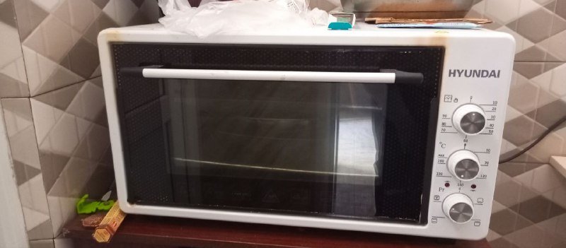 Духовой шкаф большой с решеткой, противнем, формой