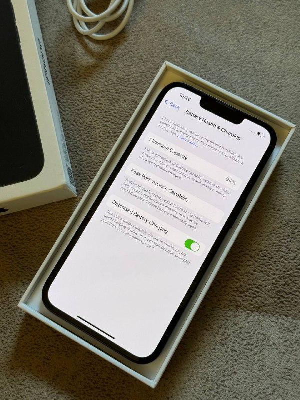 iPhone 15 128GB Pink 4